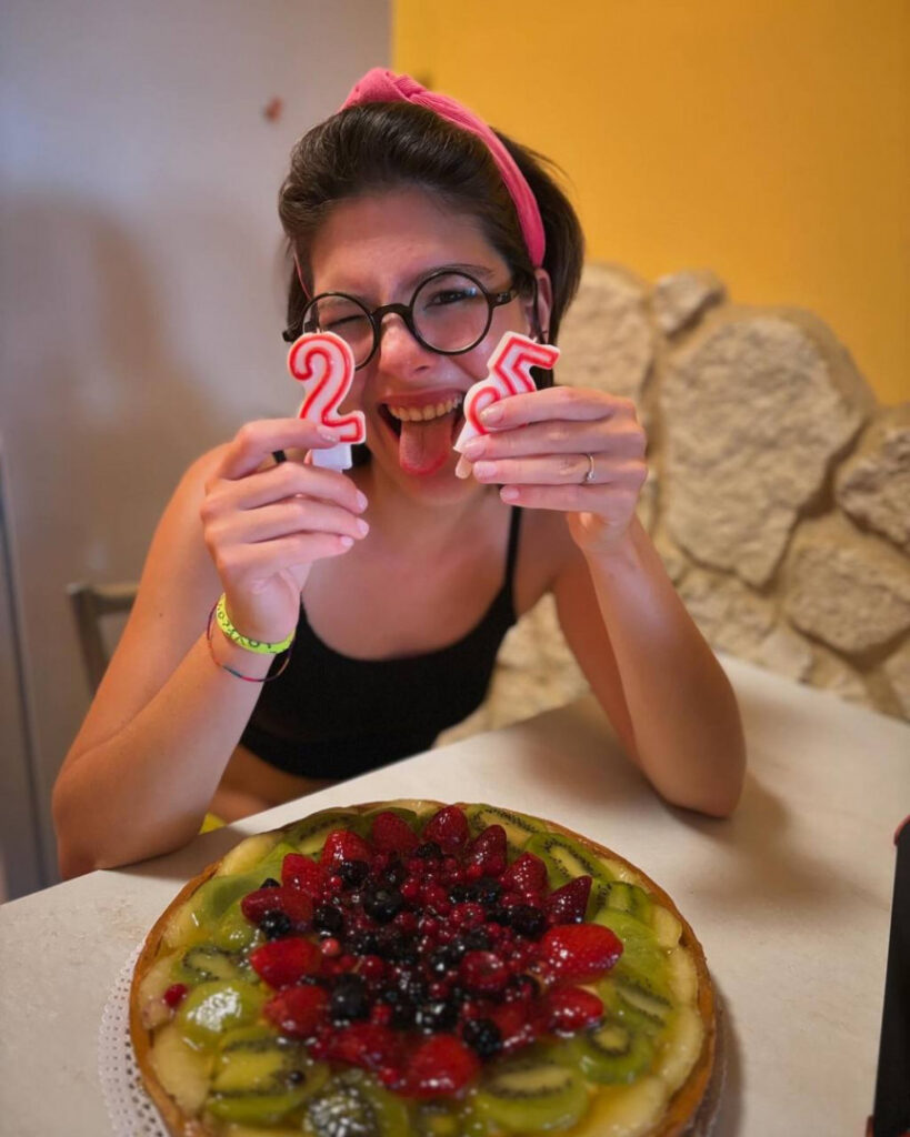 XXX – Petite – Sara Bell – Nude