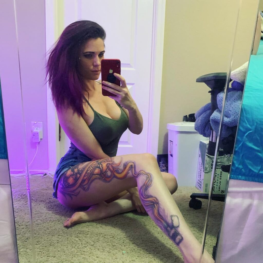 Twitch – scxrlet64 – Nude Leaks