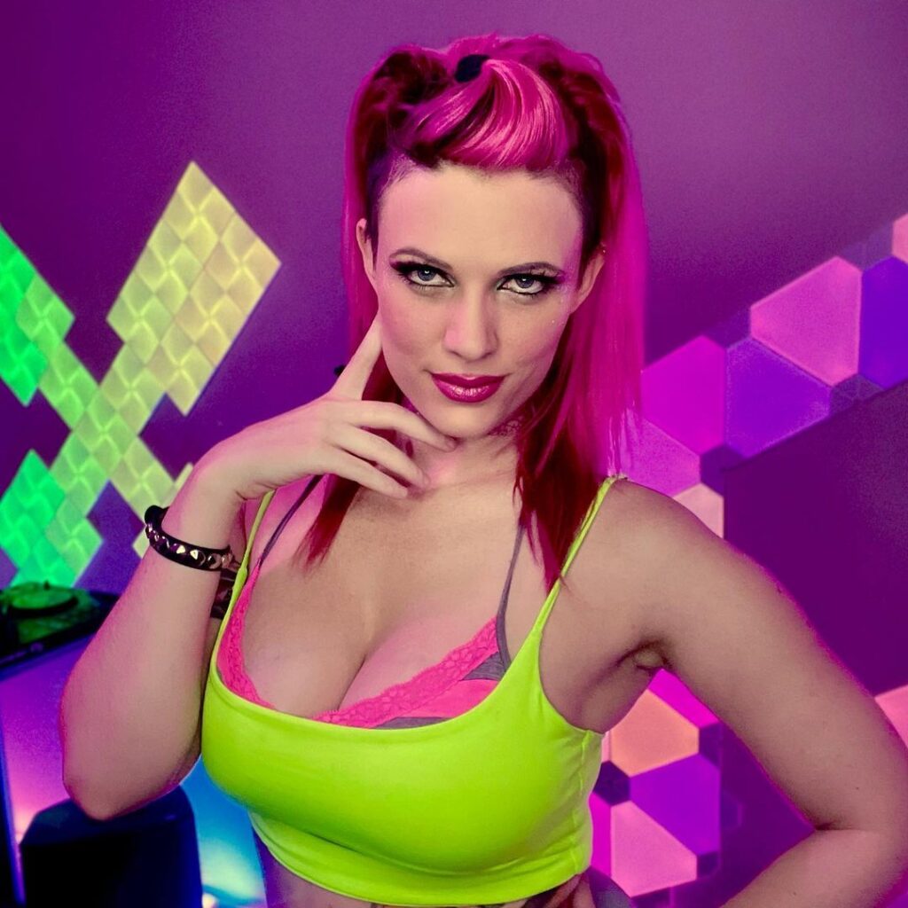 Twitch – scxrlet64 – Nude Leaks