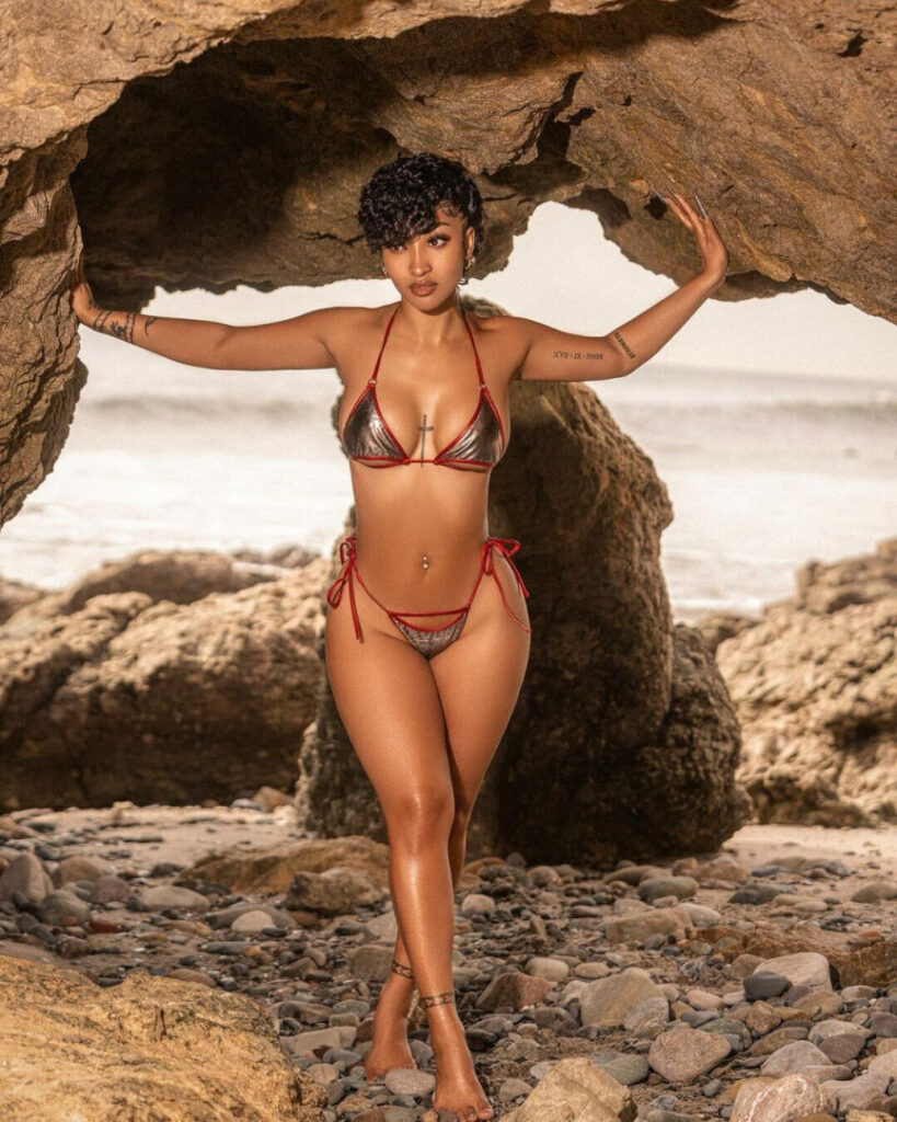 Celeb – Ebony – Shenseea – Nude