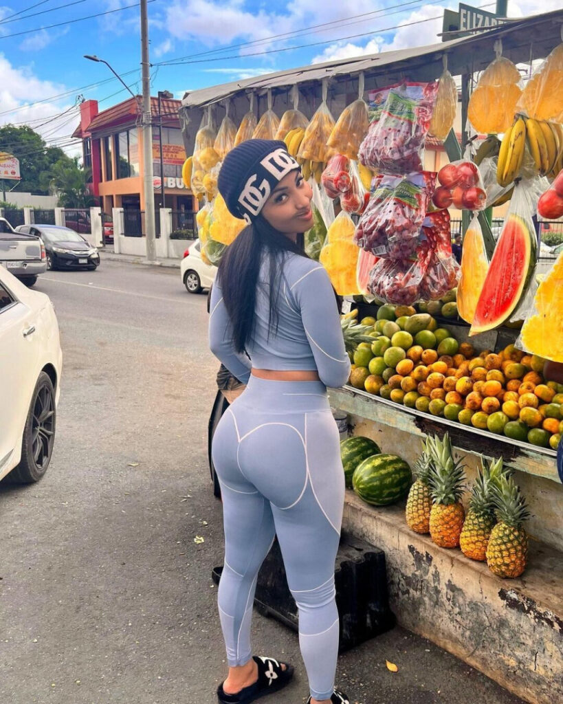 Celeb – Ebony – Shenseea – Nude