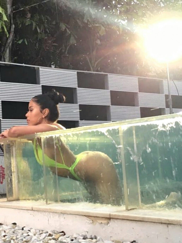 Instagram – Latina – Sherry Foreign – Nude