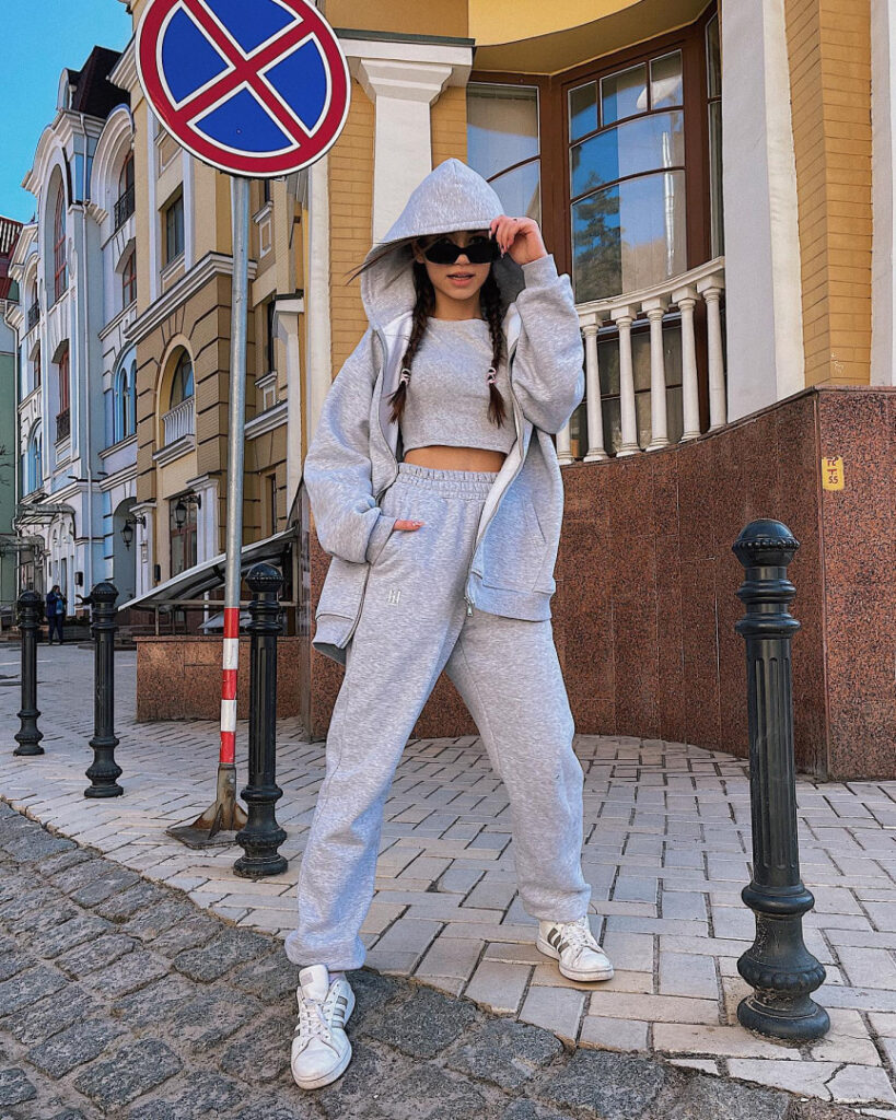 TikTok – Instagram – Teen – Sofia Chernasova / chernasova.sofia / soniachrn / Чернасова Софія – Nude Leaks