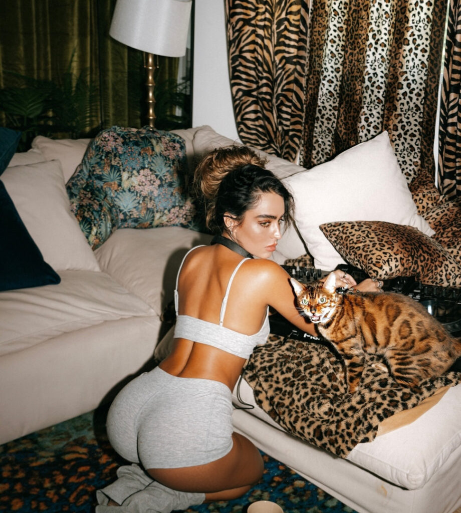 Instagram – Sommer Ray – Nude