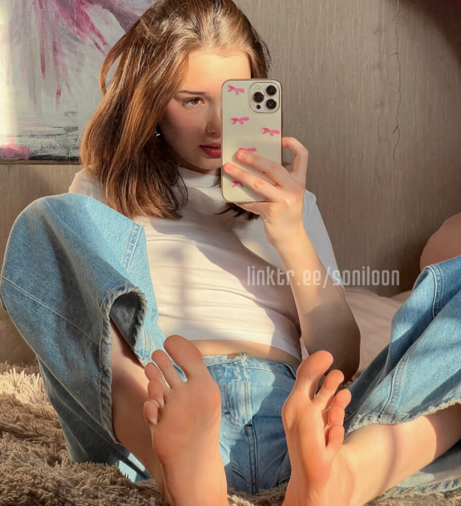 Patreon – Instagram – Feet – Soniloon / soniloonxx / soniww22 / sonixyu – Nude Leaks