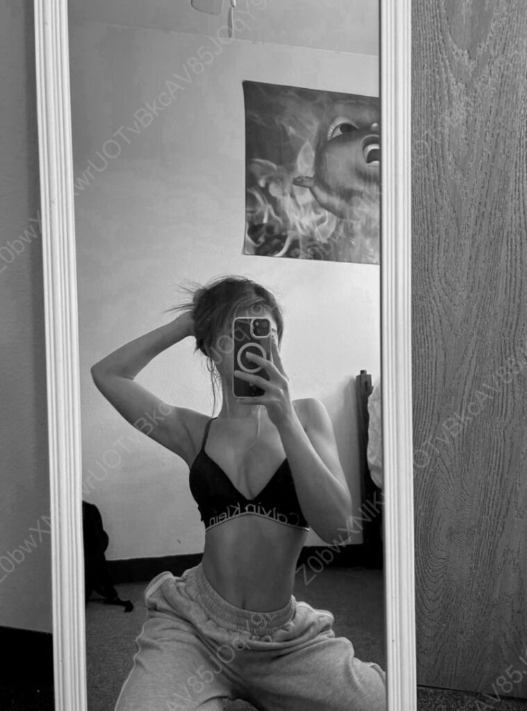 sophia.frutos – Nude