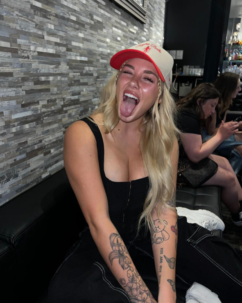 OnlyFans – Instagram – Sophie Riedemann/ Sophuckingone – Nude