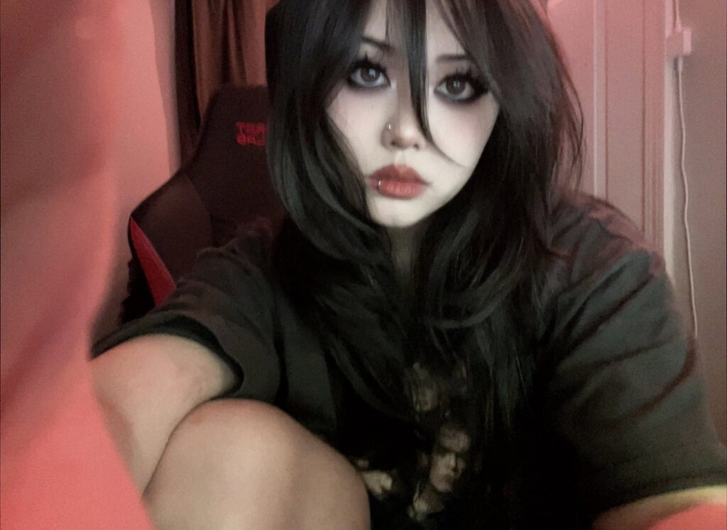 TikTok – Fansly – Asian – soulreapermae/bnymae/misssrinn – Nude