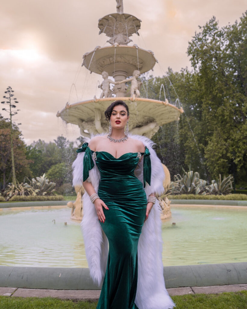 Instagram – T H I C C – Stefania Ferrario – Nude