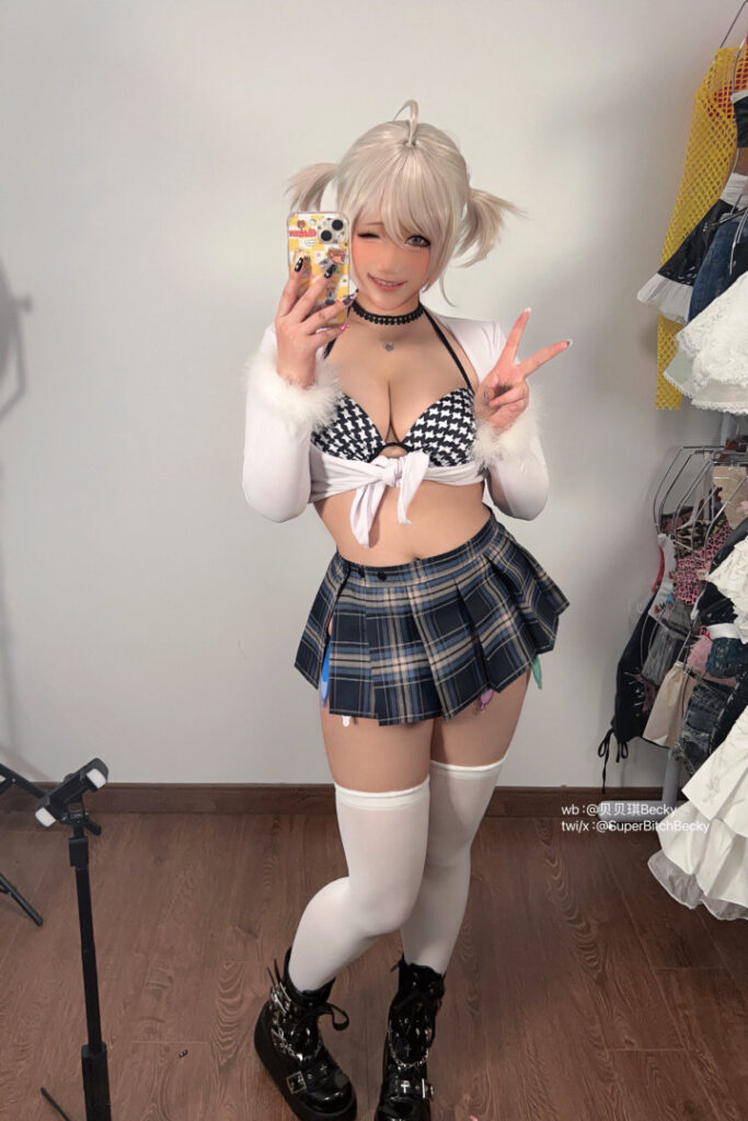 ⠀X⠀ – Chinese – SuperBitchBecky – Nude Leaks