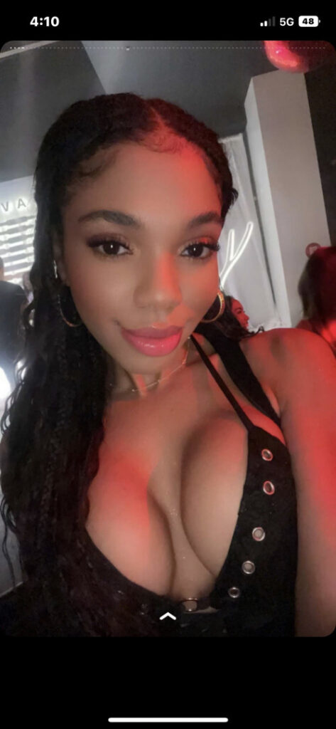 TikTok – Instagram – Teala Dunn  (tlyteala) – Nude