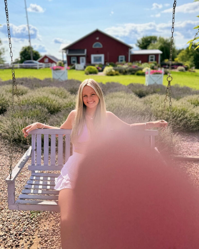 TikTok – Teen – TikTok Girl Anya.Truax – Nude