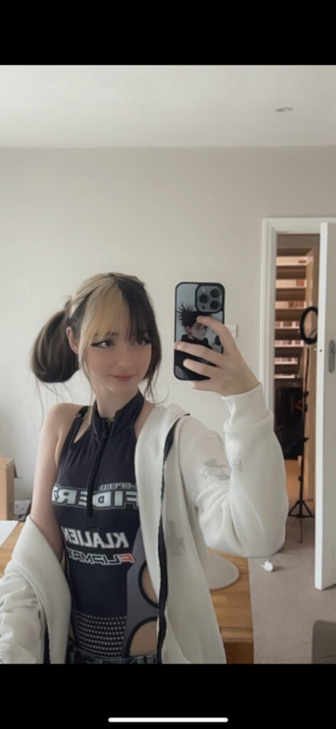 Twitch – TikTok – Cosplay – Toxic Tenshi  Ella toxic.tenshi – Nude Leaks