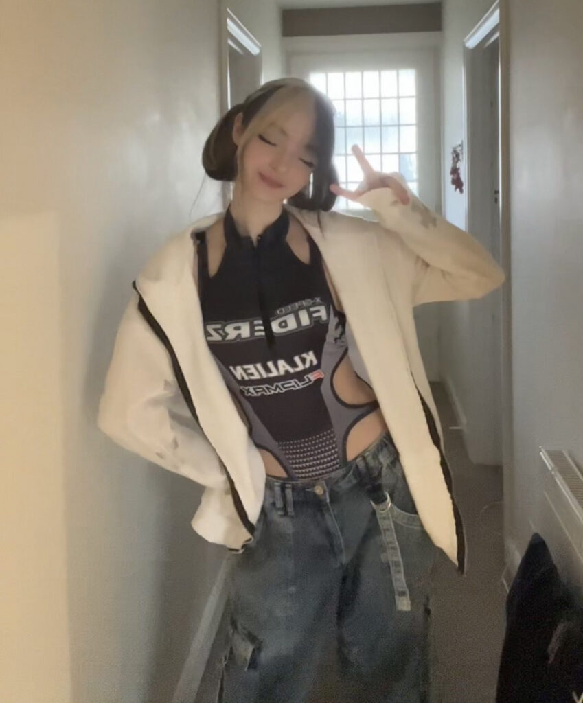 Twitch – TikTok – Cosplay – Toxic Tenshi  Ella toxic.tenshi – Nude Leaks