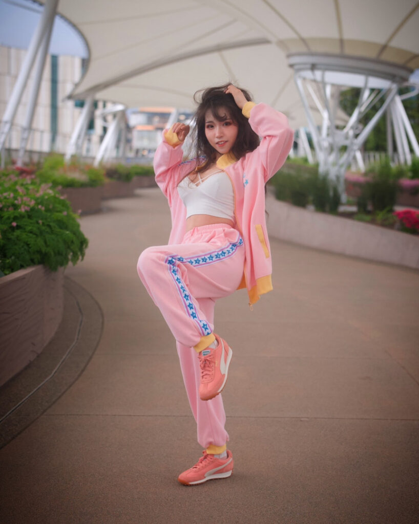 Twitch – TikTok – Asian – Toxickbunny – Nude Leaks