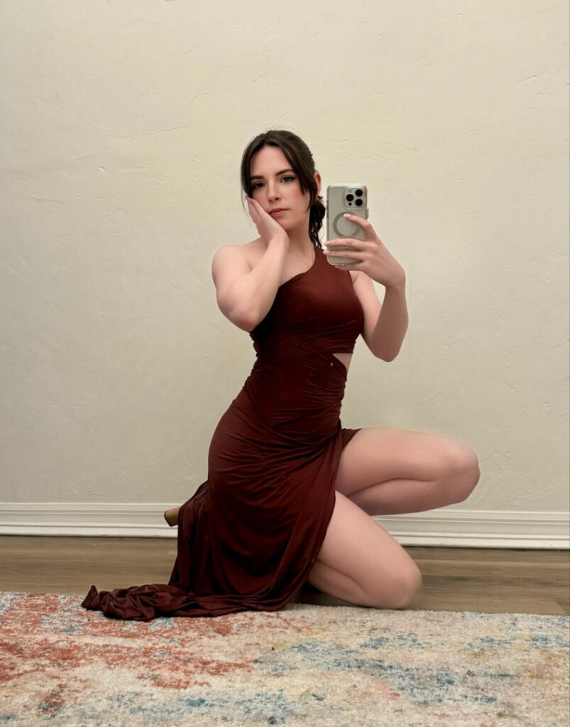 Twitch – T H I C C – Ursiiday – Nude Leaks