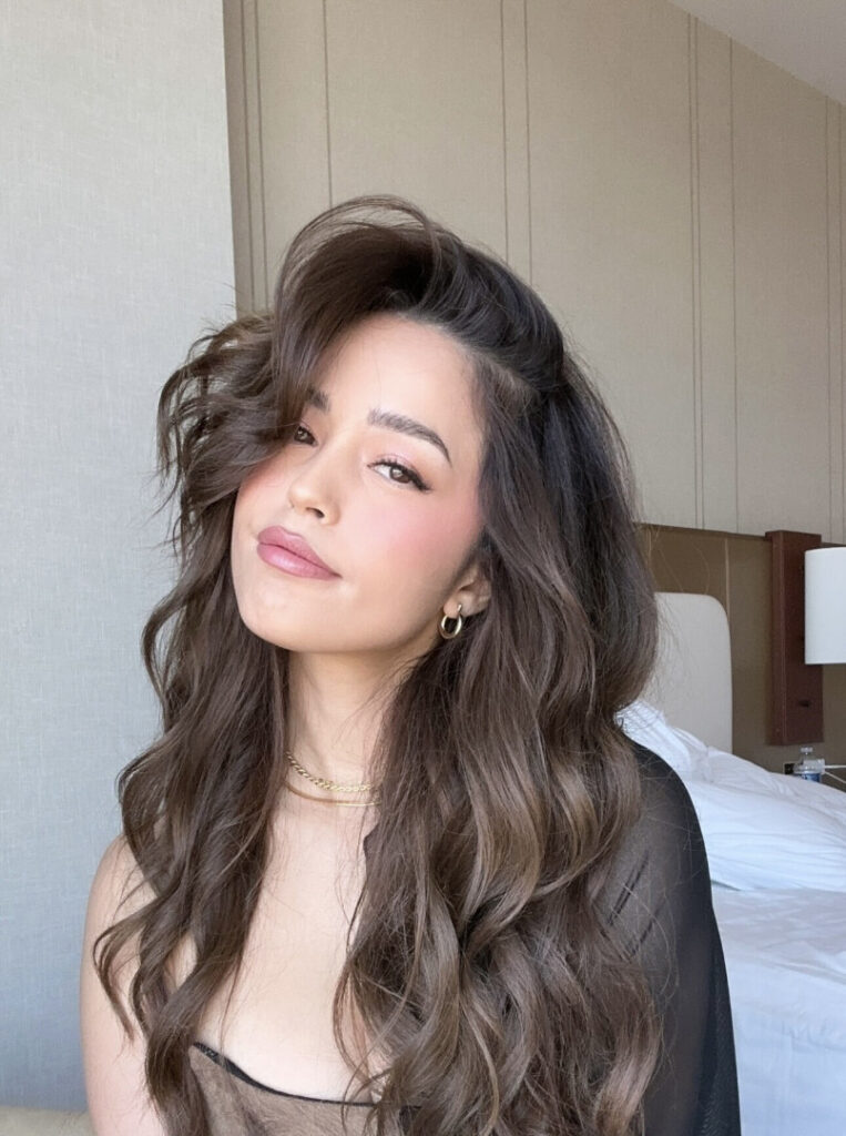 Youtube – Valkyrae – Nude