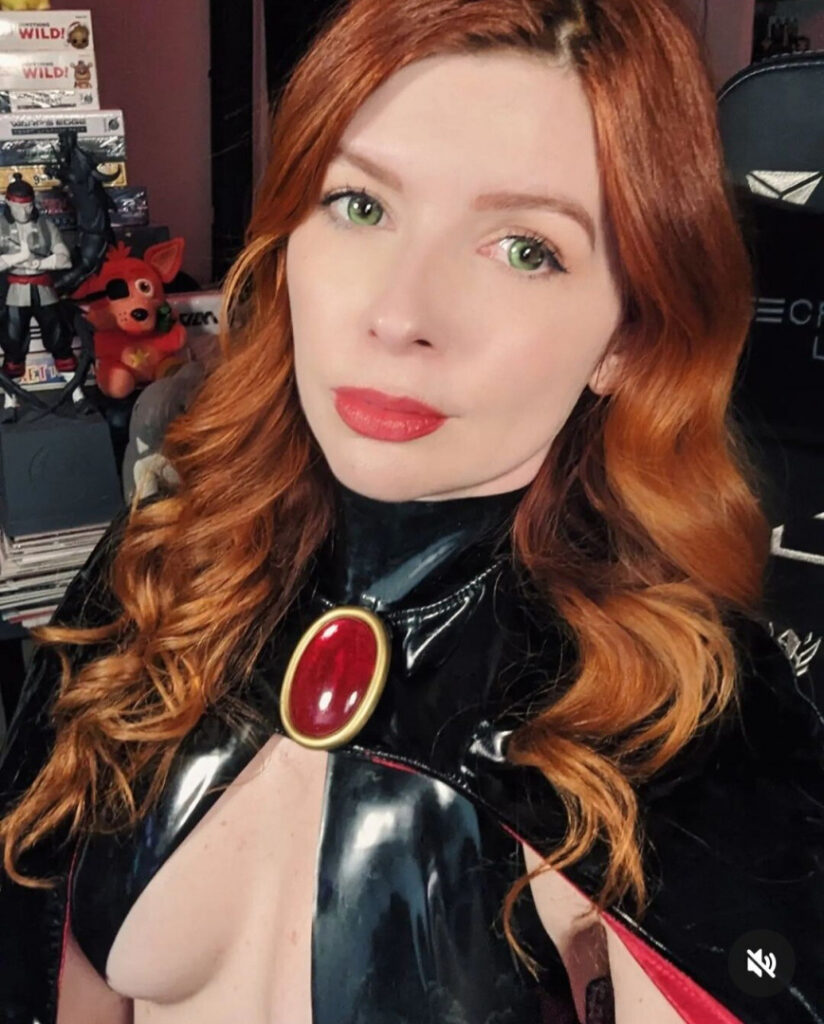 OnlyFans – Instagram – Vampx13 / Gwen Wattson / Amanda McKnight – Nude