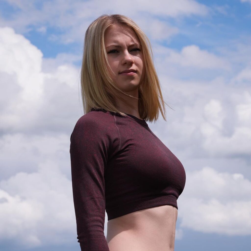 Instagram – vanessa.lea.s_official – Nude Leaks