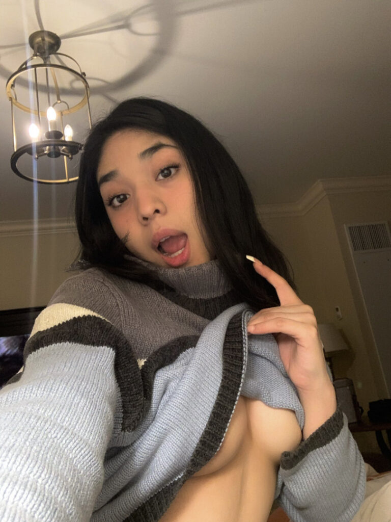 Instagram – Petite – Latina – vashwty – Nude