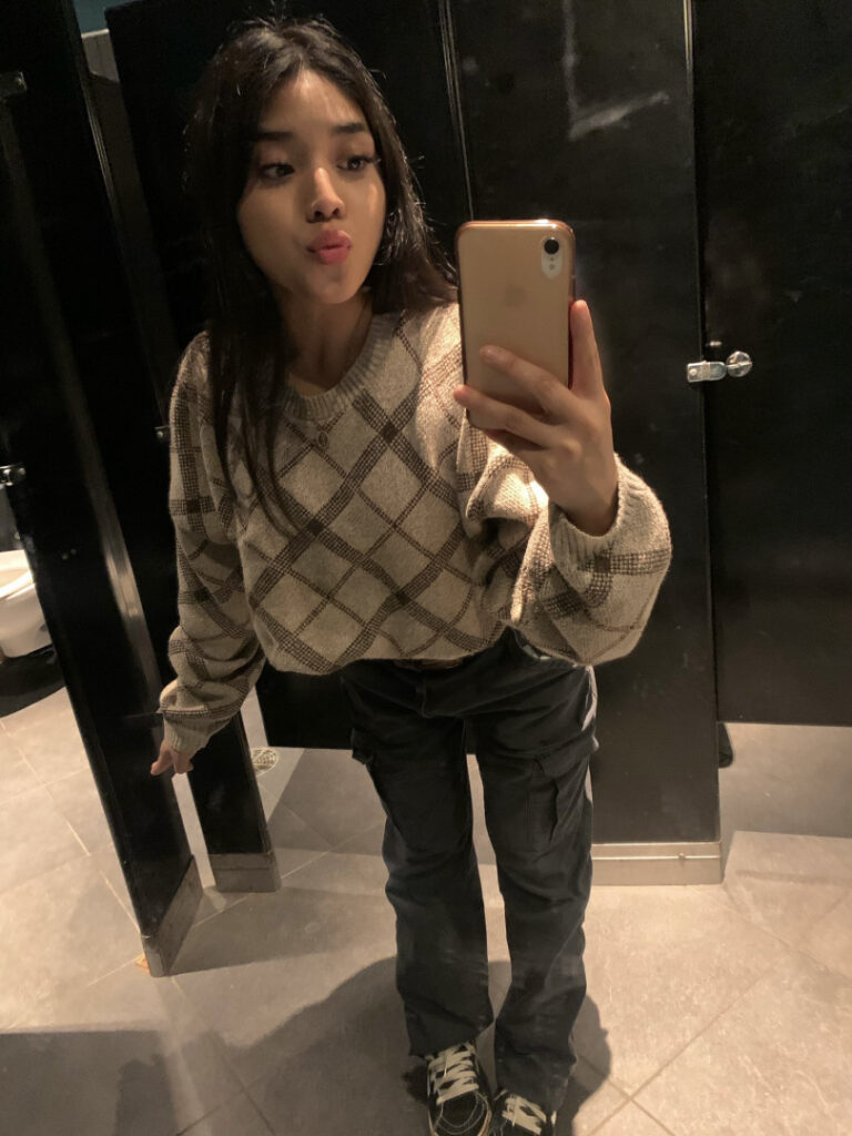 Instagram – Petite – Latina – vashwty – Nude