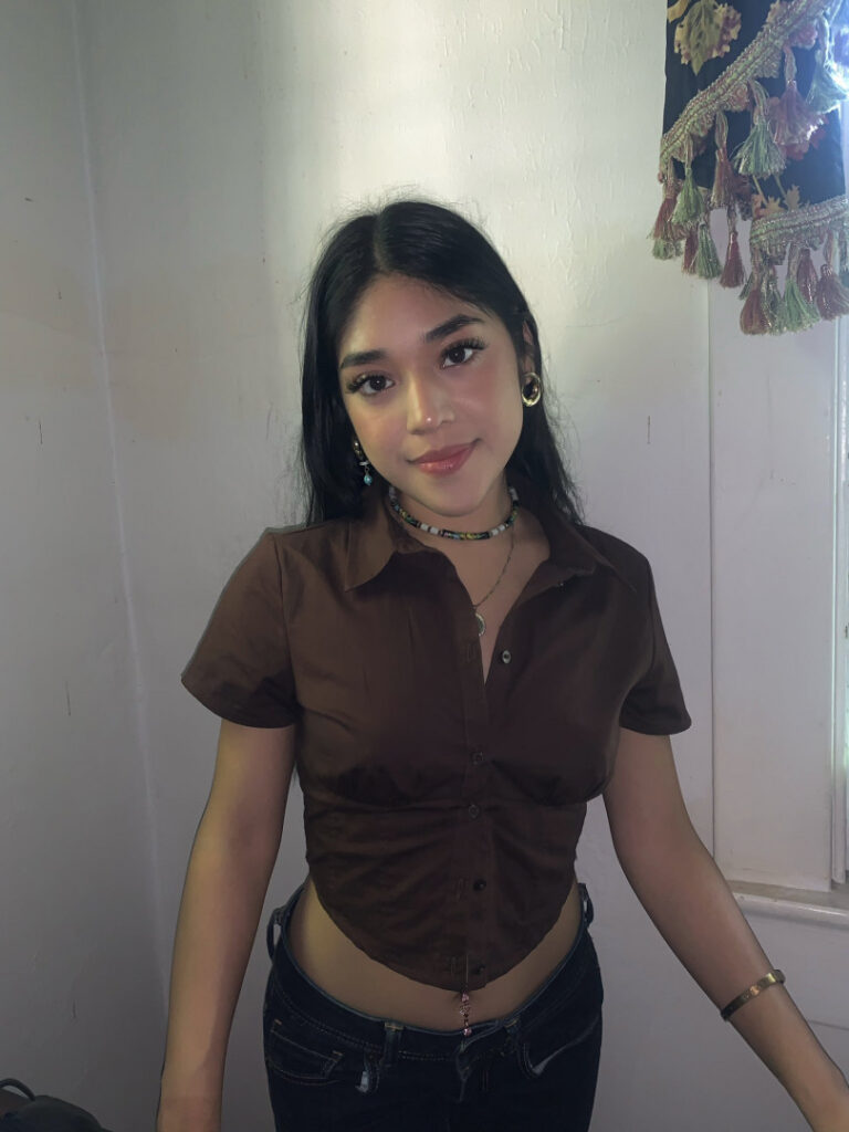 Instagram – Petite – Latina – vashwty – Nude