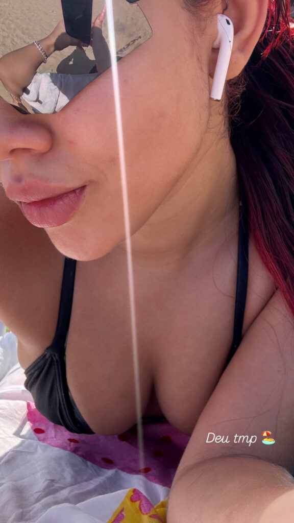 Brazil – Celeb – Vitoria Kelly (VK) – Nude Leaks