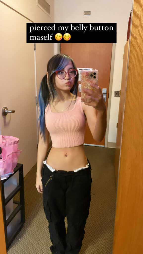 Twitch – TikTok – Instagram – Vvriska/r9kscroller/wasianvriska – Nude Leaks