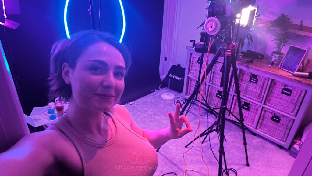 ASMR – WhisperAudios ASMR – Nude