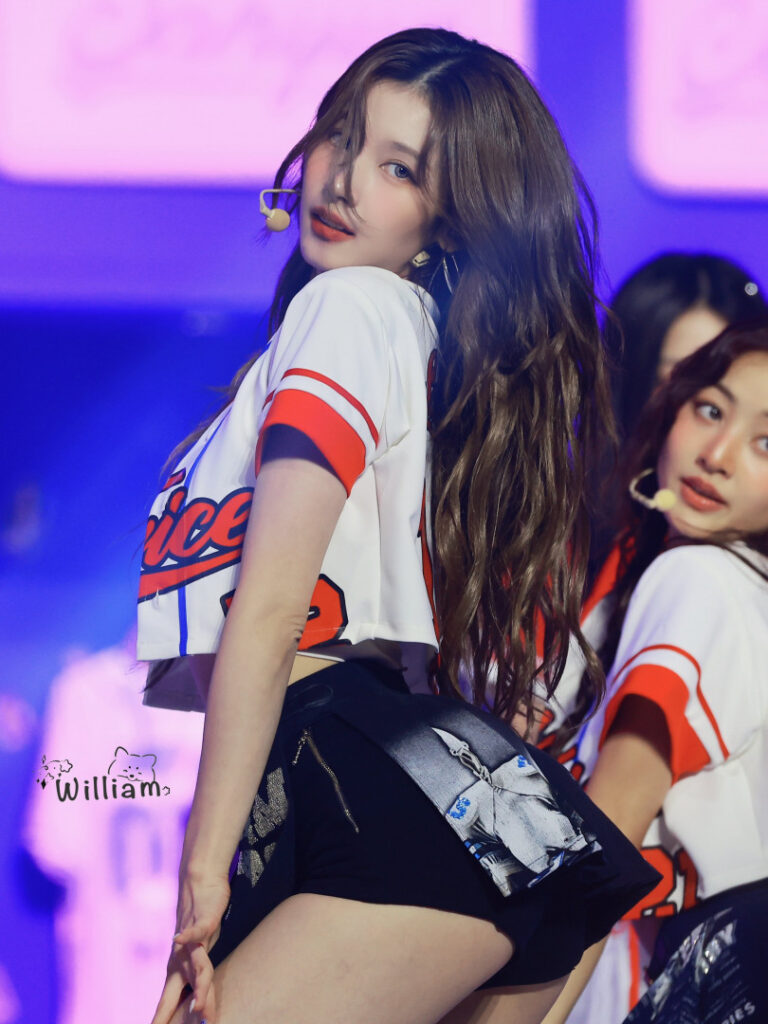 Celeb – Asian – Women of K-pop – Nude