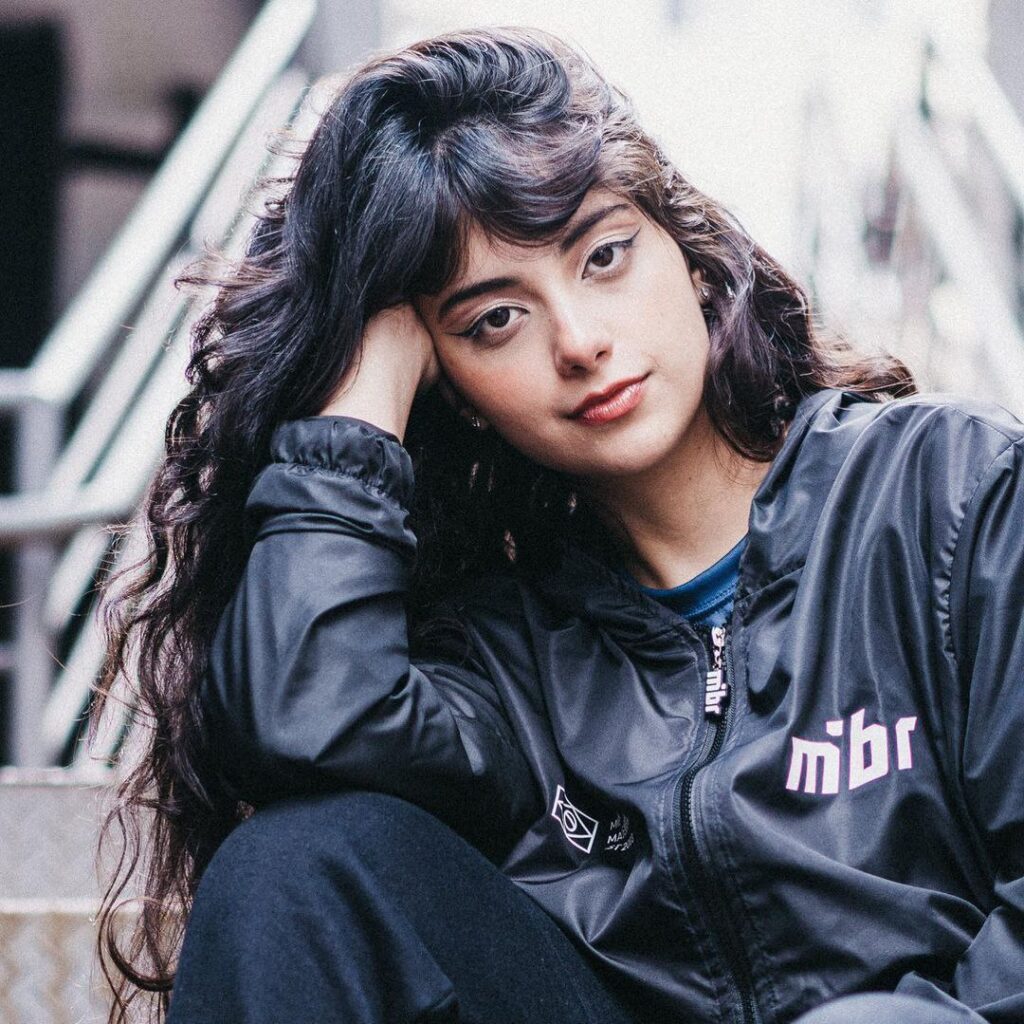 Brazil – Twitch – Yulla – Nude Leaks