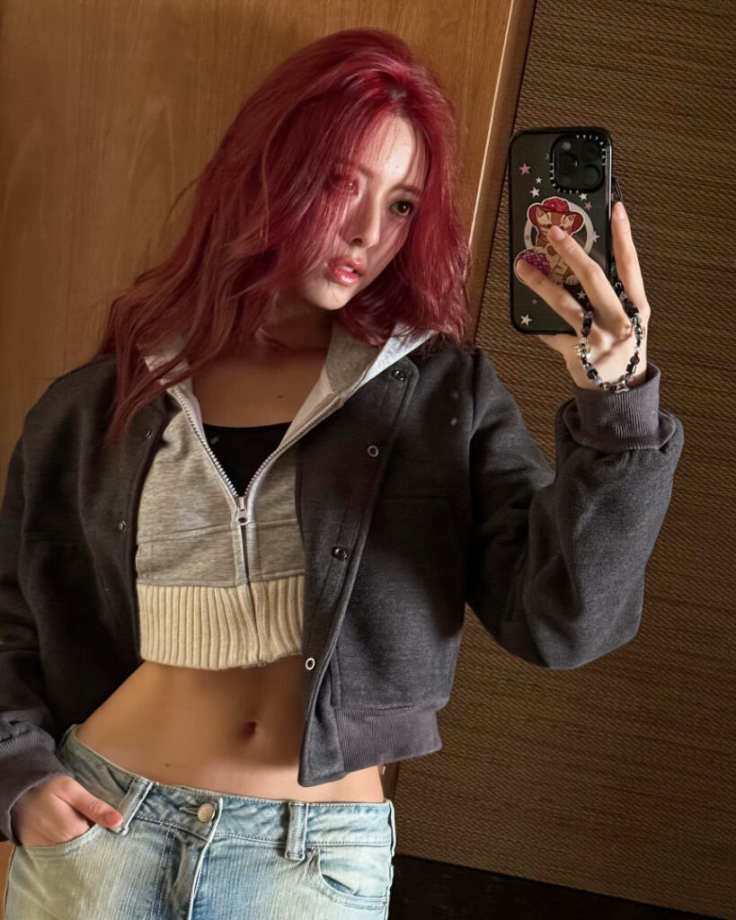 Celeb – Asian – Yuna – ITZY (유나, Shin Yu Na) – Nude