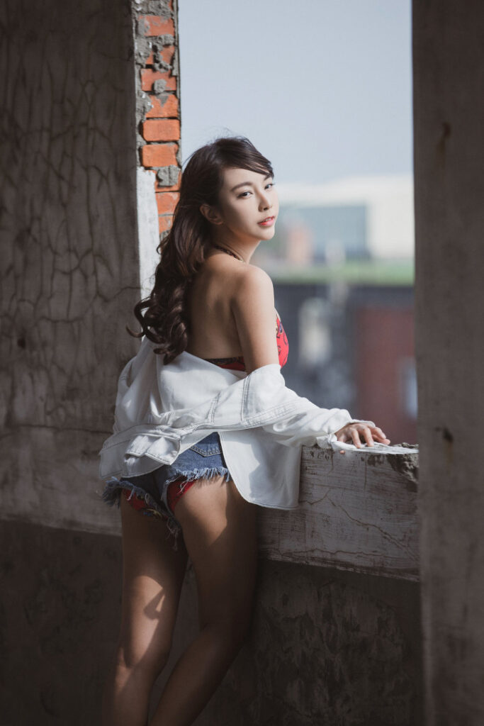 Instagram – Asian – Hong Konger – ZOE SO 蘇小小 – Nude