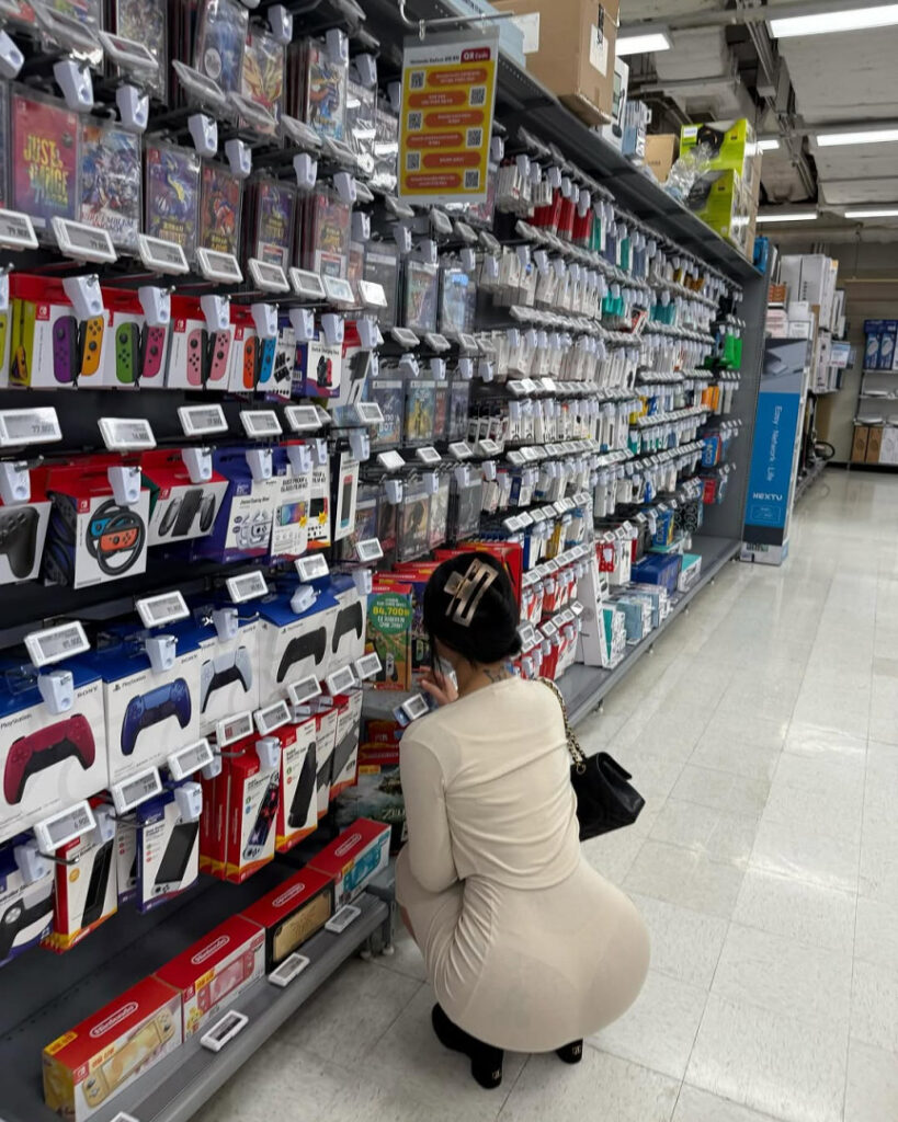 Asian – Korean – 171jun1999 | bighip2062 – Nude