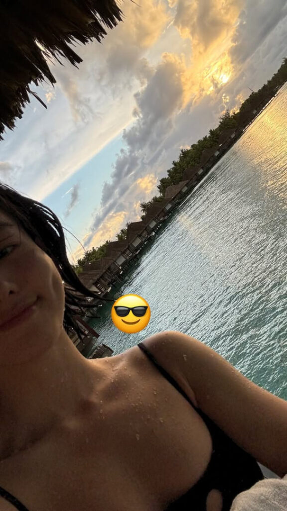 Twitch – 39Daph – Nude