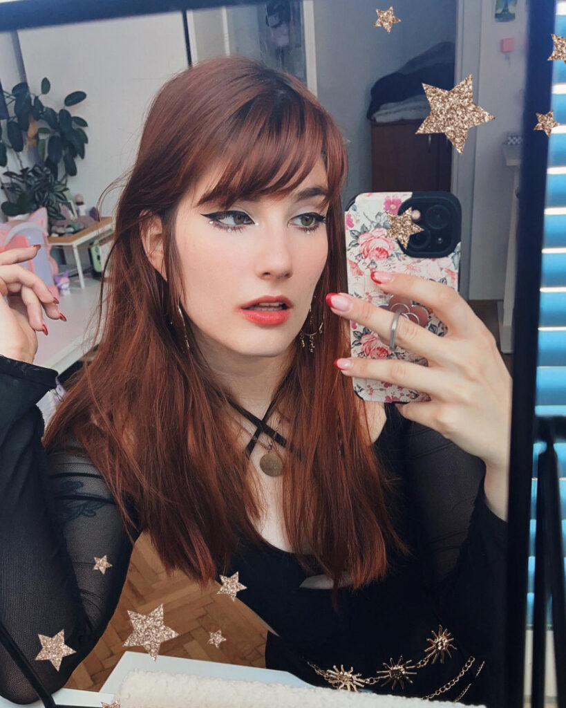 Youtube – Latina – Danna Alquati – Nude