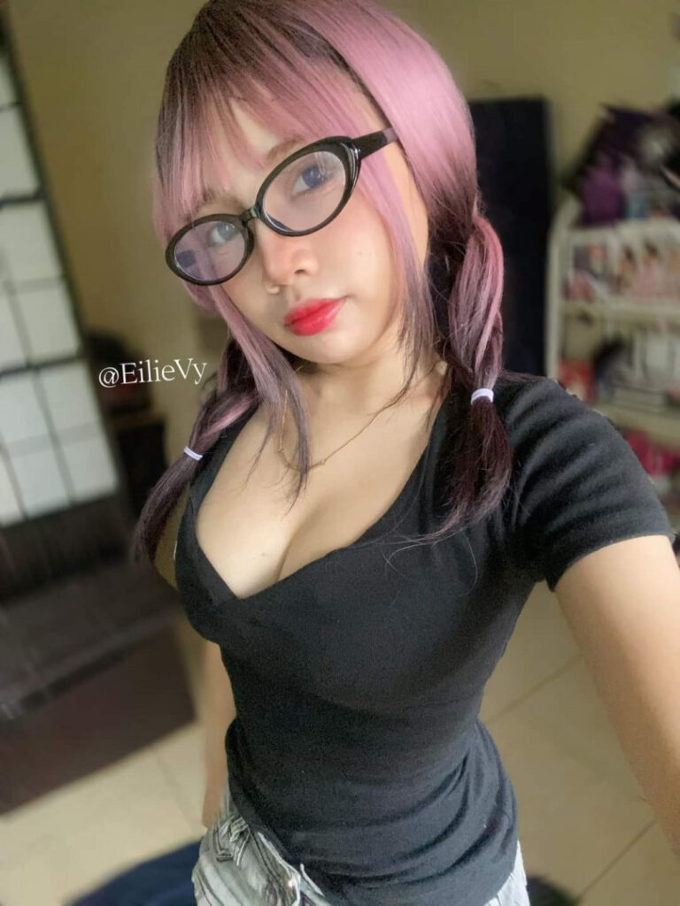 ⠀X⠀ – Eilie Vy – Nude Leaks