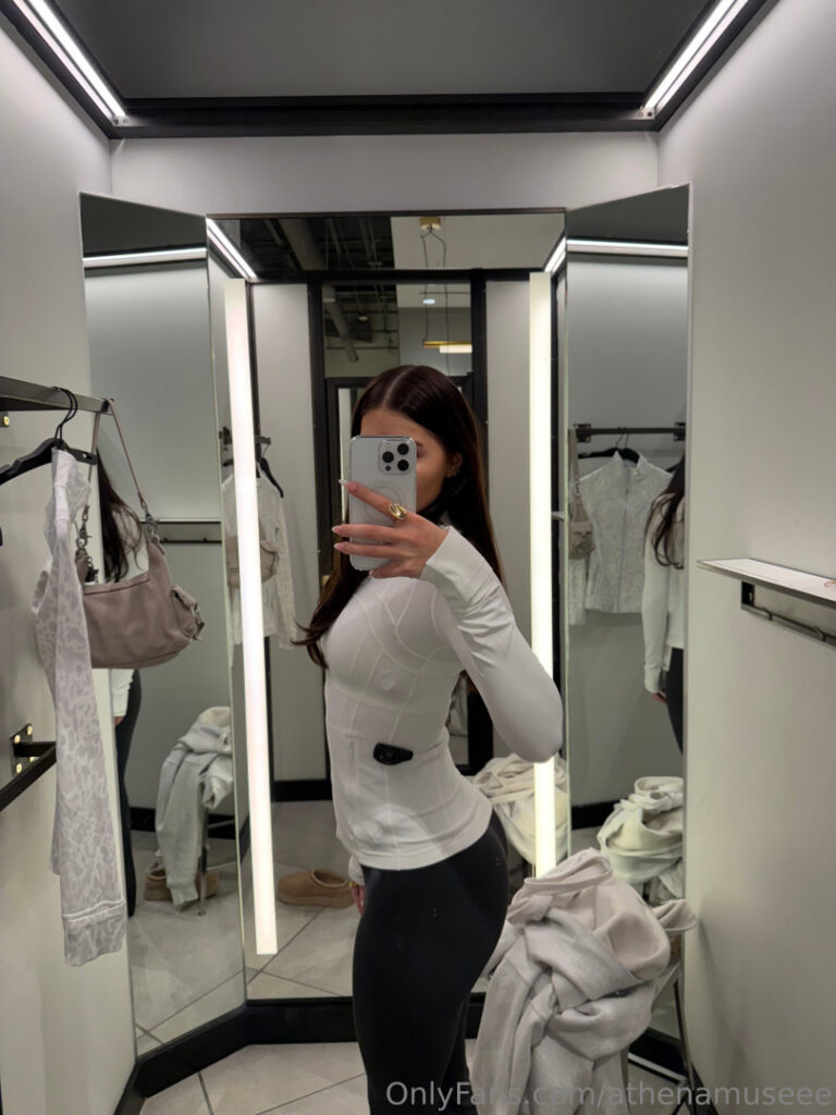 OnlyFans – ella bleu / ellaableuu / athenaamuse – Nude Leaks