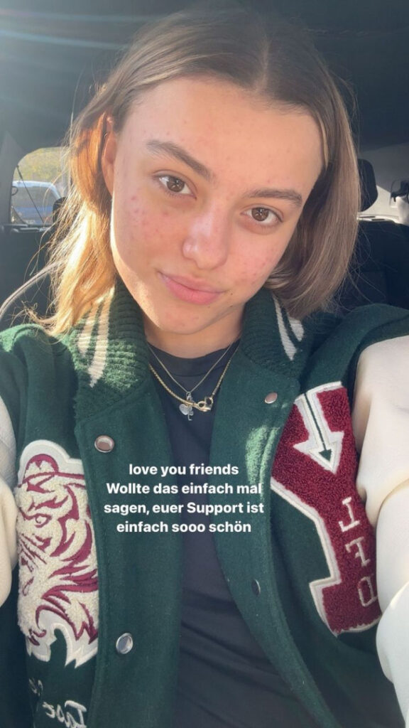 Instagram – Emma Malewski – Nude Leaks