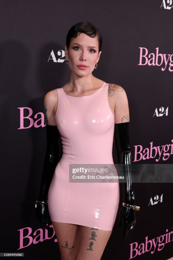 Celeb – Halsey – Nude