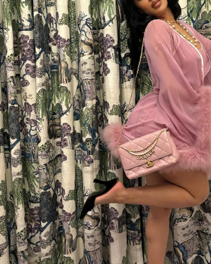 Instagram – HanaMyMood / Hana Mahmood – Nude