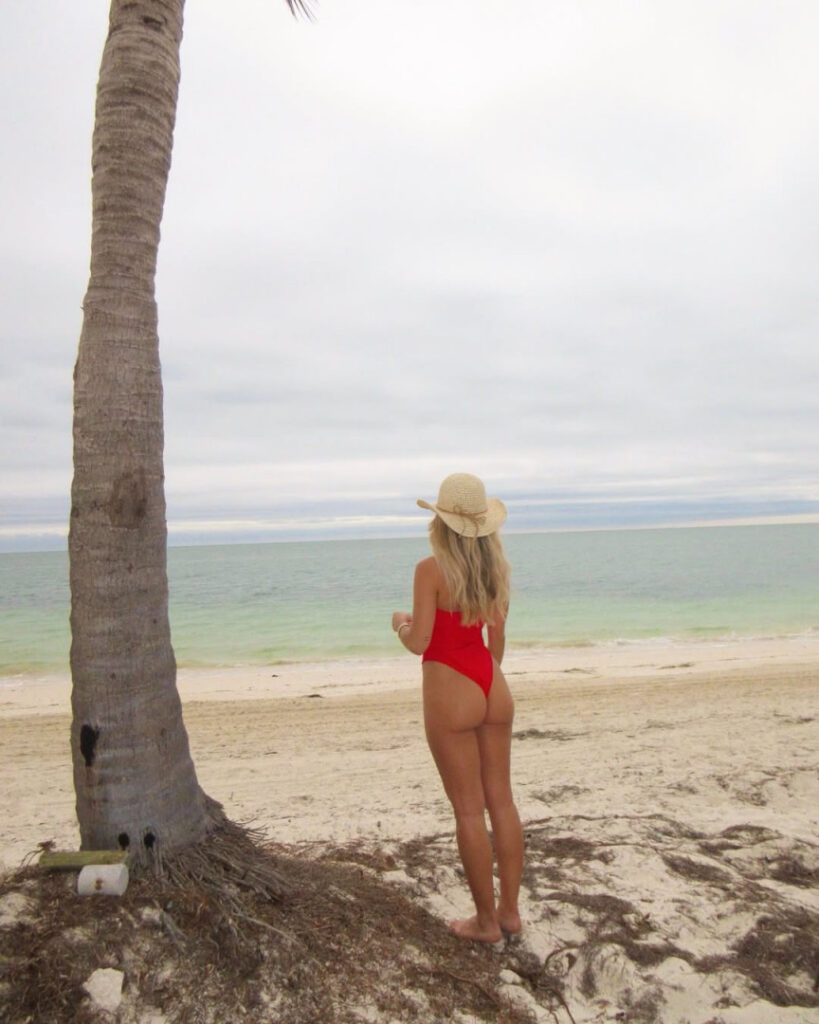 Instagram – Hannah Lutz / hannah.lutz / nothannahlutz – Nude