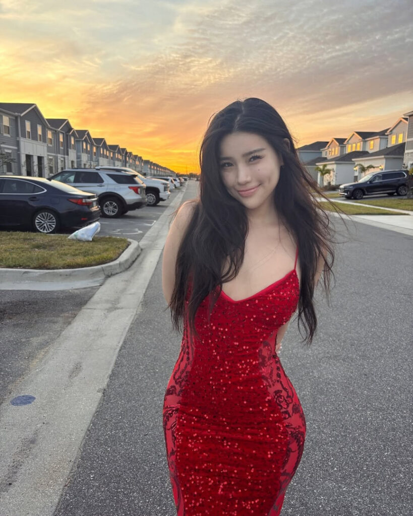 TikTok – Instagram – Hannahkae27 – Nude