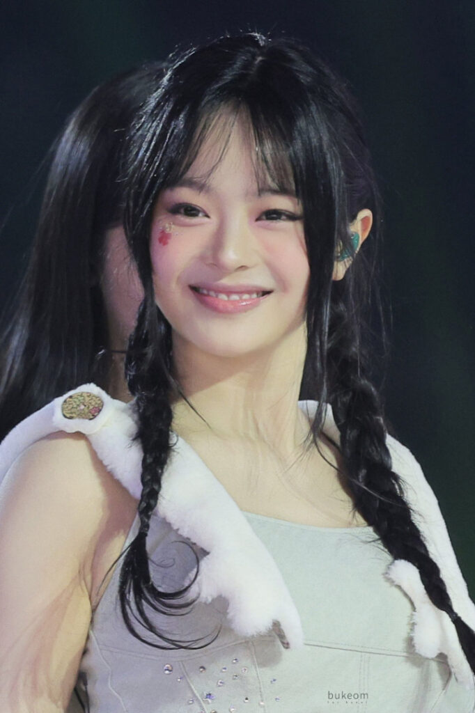 Celeb – Asian – Hanni Pham / Hanni newjeans – Nude Leaks