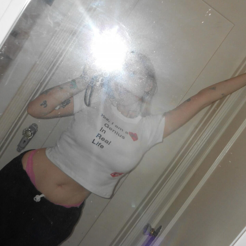 OnlyFans – Harmony tividad (girlpool) – Nude