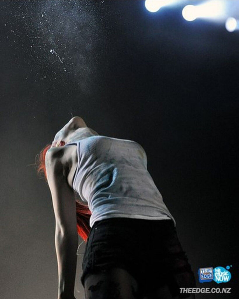 Celeb – Hayley Williams – Nude