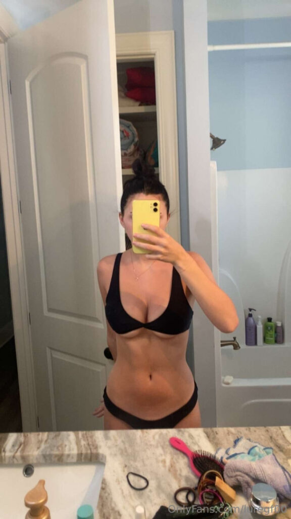 TikTok – Hehatemads – Nude