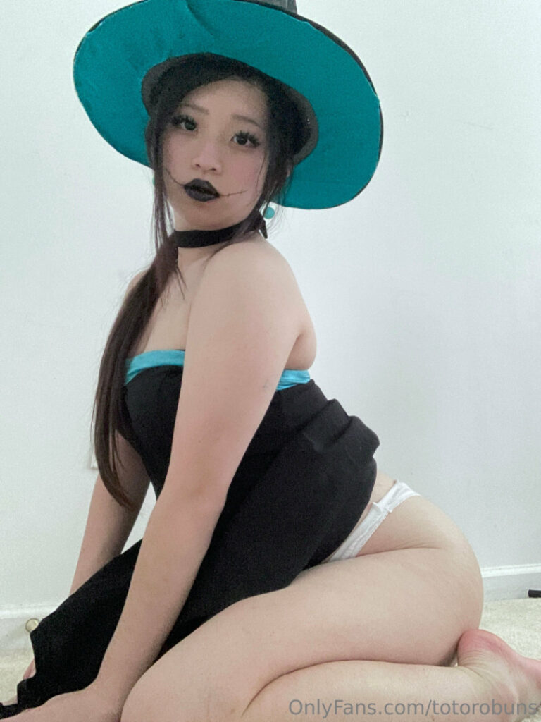 Hoamikasa / totorobuns – Nude Leaks