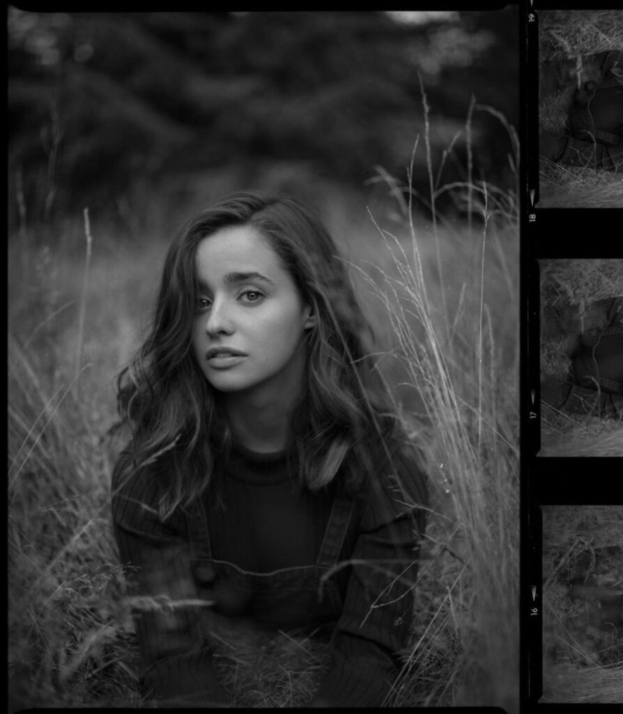 Celeb – Holly Earl – Nude