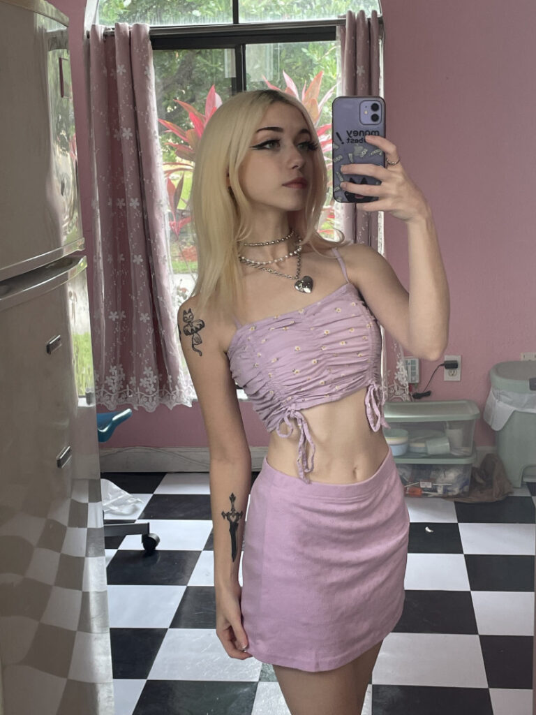 Twitch – TikTok – Iluvmeww – Nude
